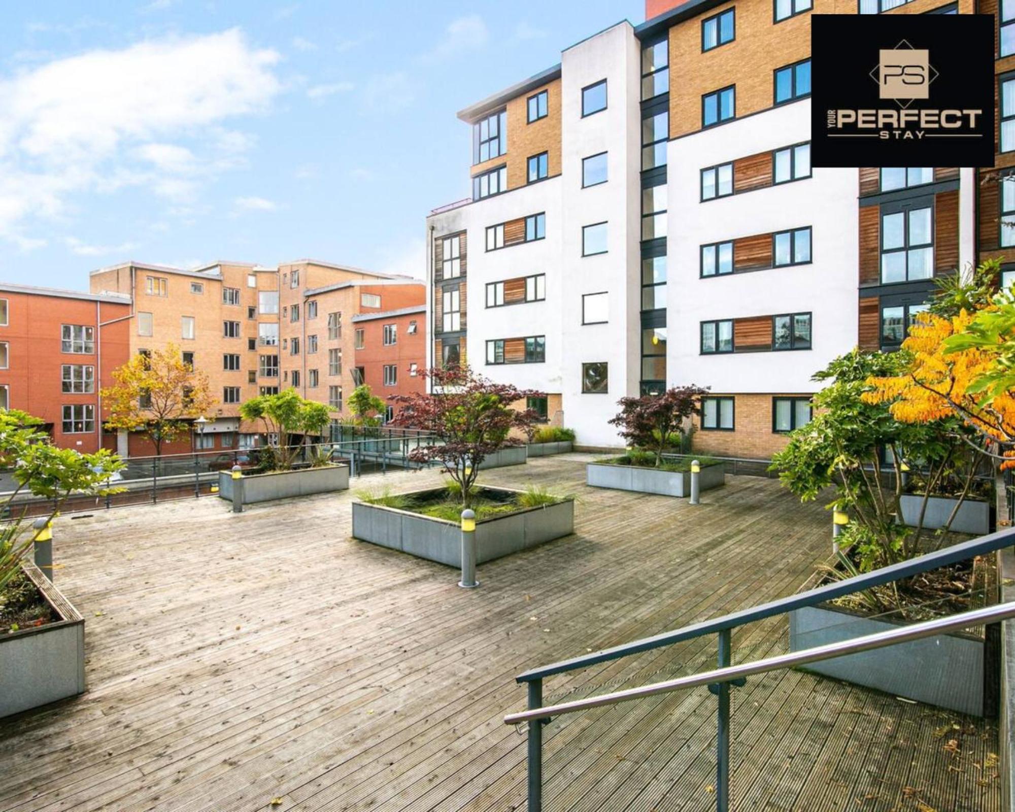 Cosmo Modern Apartment Central By Your Perfect Stay Short Lets Бирмингам Екстериор снимка